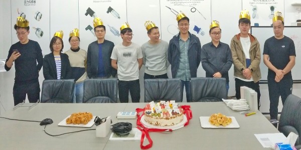 員工生日會---在奮斗的歲月里，沃天與你共前行